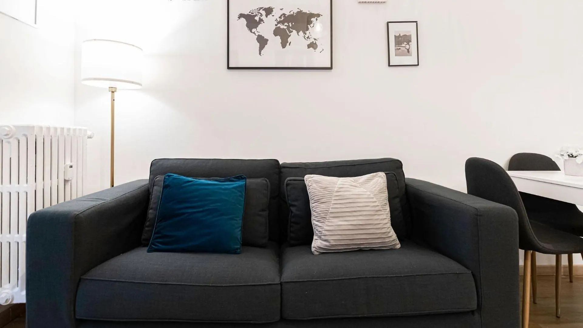 Oasi Di Relax Con Balcone 5 Min Dalla Metro Milan 0*,